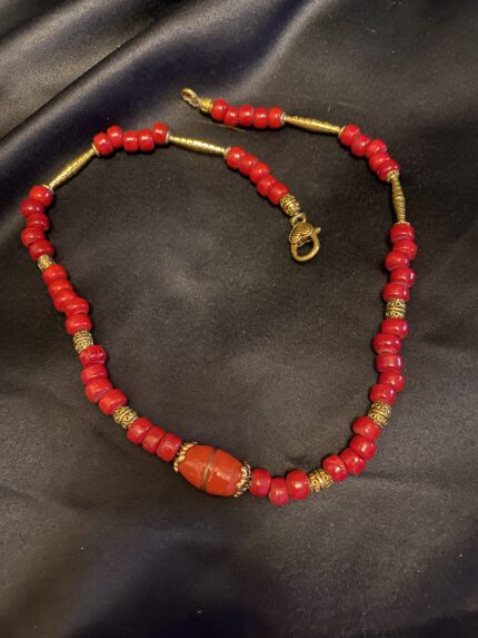 Rich Hues & Global Vibes: A Stunning Beaded Necklace